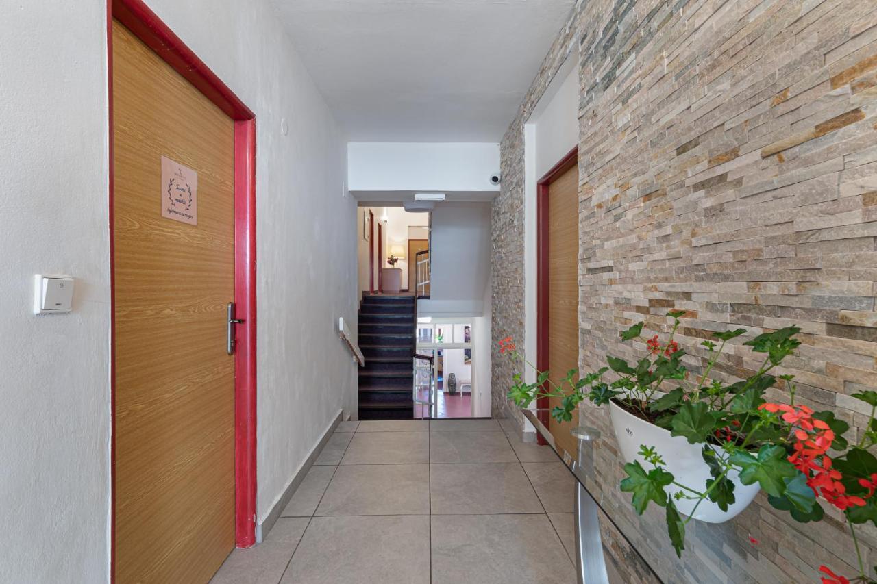 Uniqhotel Cesky Sternberk Extérieur photo